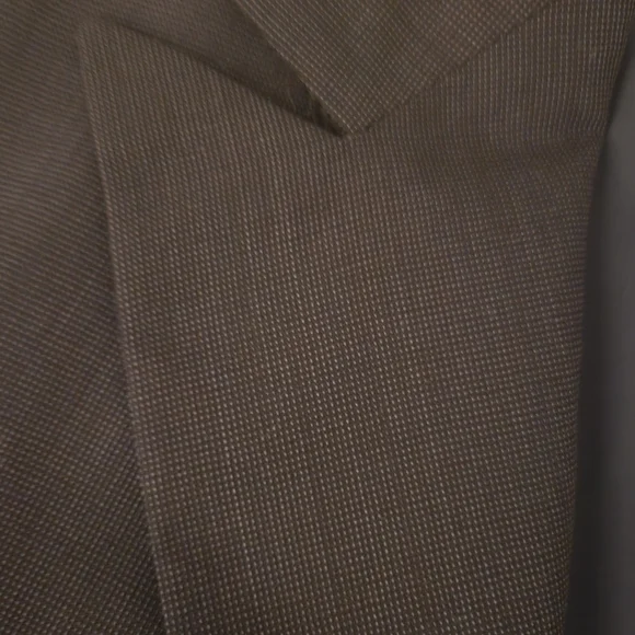 Armani suit jacket.Like new. Size 41.All specifications in pictures.